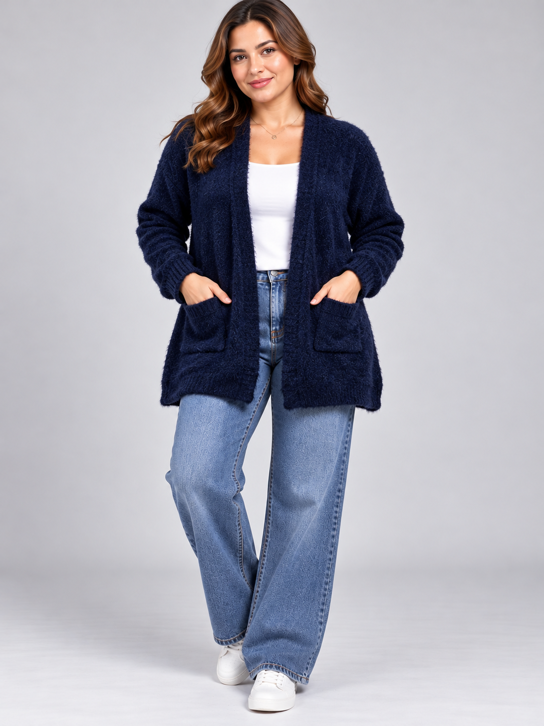 Atmosphere Women's Dark Navy Blue Fluffy Knit Cardigan in UK XL. Open front, two pockets, 27-inch chest and 29-inch length. Cosy winter style.