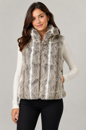  Atmosphere women’s grey and white faux fur gilet, UK size 20. Soft, stylish and cosy sleeveless winter vest, perfect for layering.