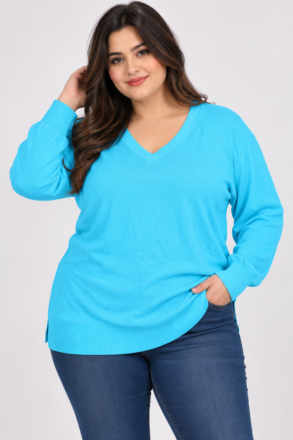 BHS Women's Turquoise Blue V-Neck Knitted Jumper in UK Size 3XL. Comfortable relaxed-fit sweater with long sleeves, perfect for everyday wear.