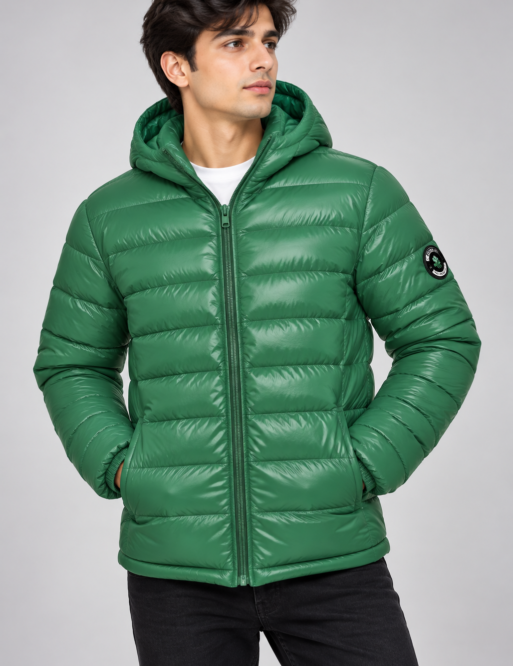 BRAVE SOUL men’s sea green hooded puffer jacket in UK Size M. Stylish quilted design with full zip, padded hood and warm winter construction.