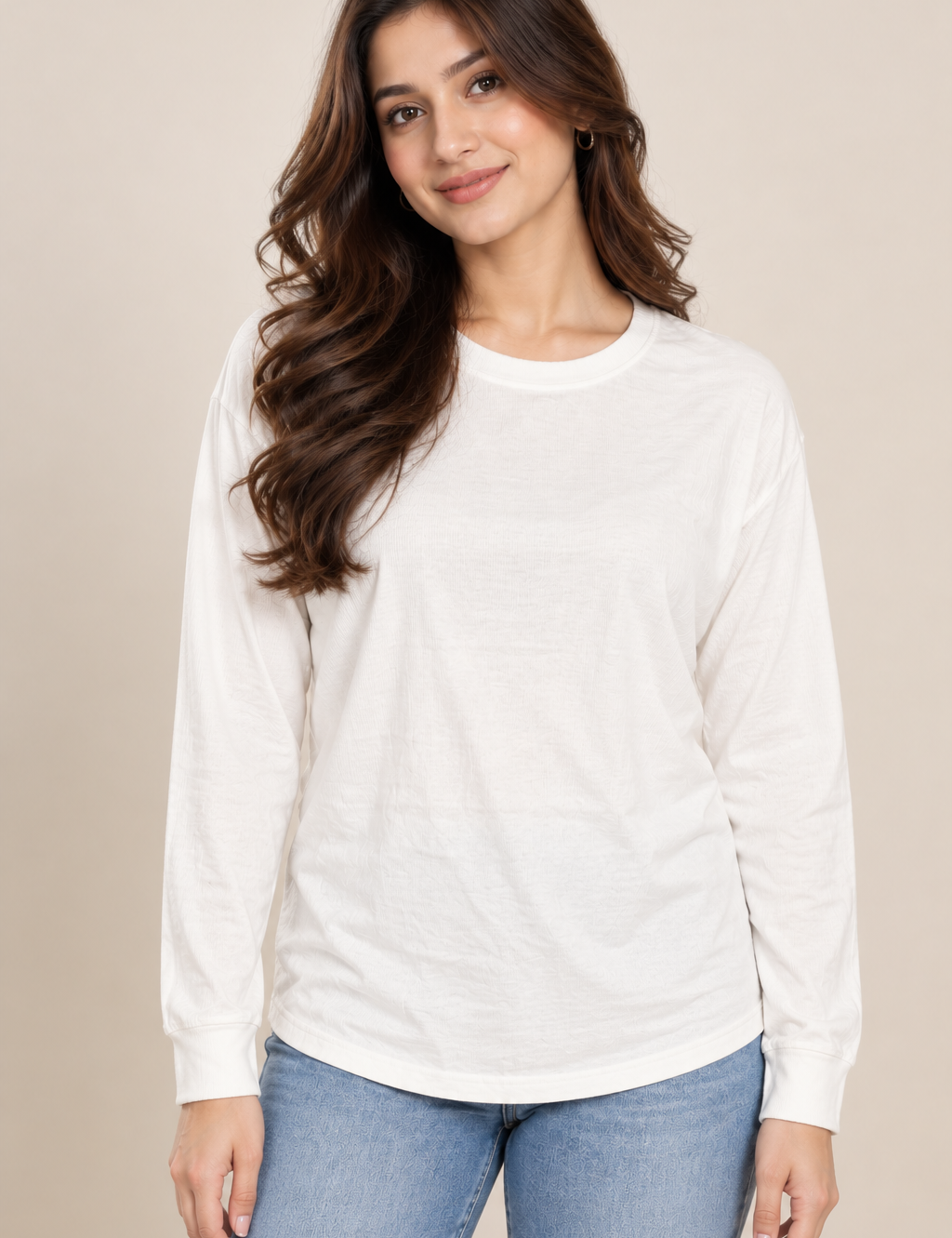 BRAVE SOUL women’s white full sleeve top in UK Size 2XL. A comfortable crew-neck casual top ideal for everyday wear and easy layering.