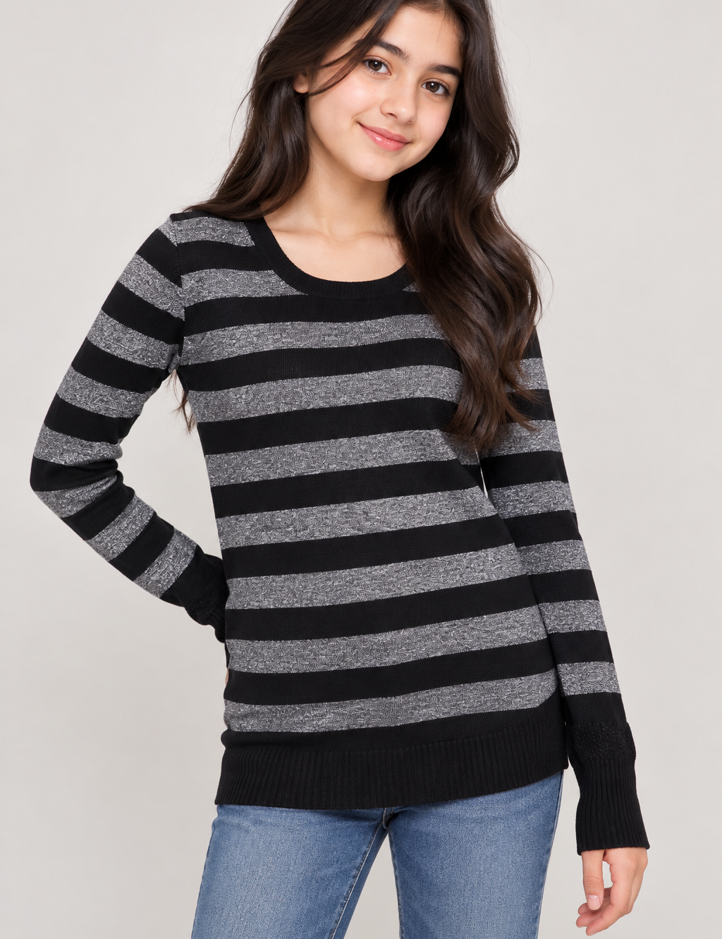 Cherokee girls black & grey striped knit jumper in UK size 13–14 years. Stylish long-sleeve sweater ideal for casual wear and layering.