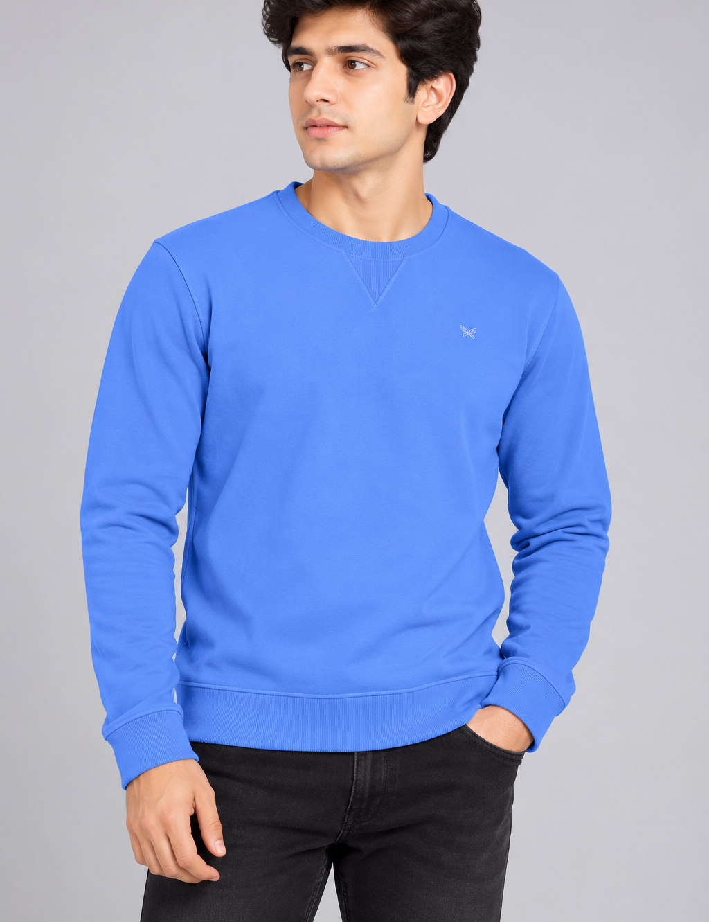 CREW CLOTHING COMPANY men’s blue crew neck sweatshirt in UK Size M. Stylish long-sleeve casualwear with ribbed trims and subtle chest logo.
