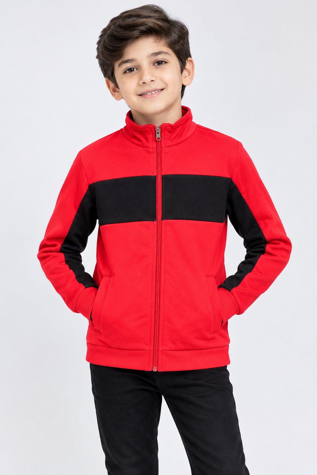  Decathlon Boys Red & Black Full Zip Track Jacket in UK size 10–11 years. Stylish sporty design with high collar, full zip, long sleeves and practical pockets.