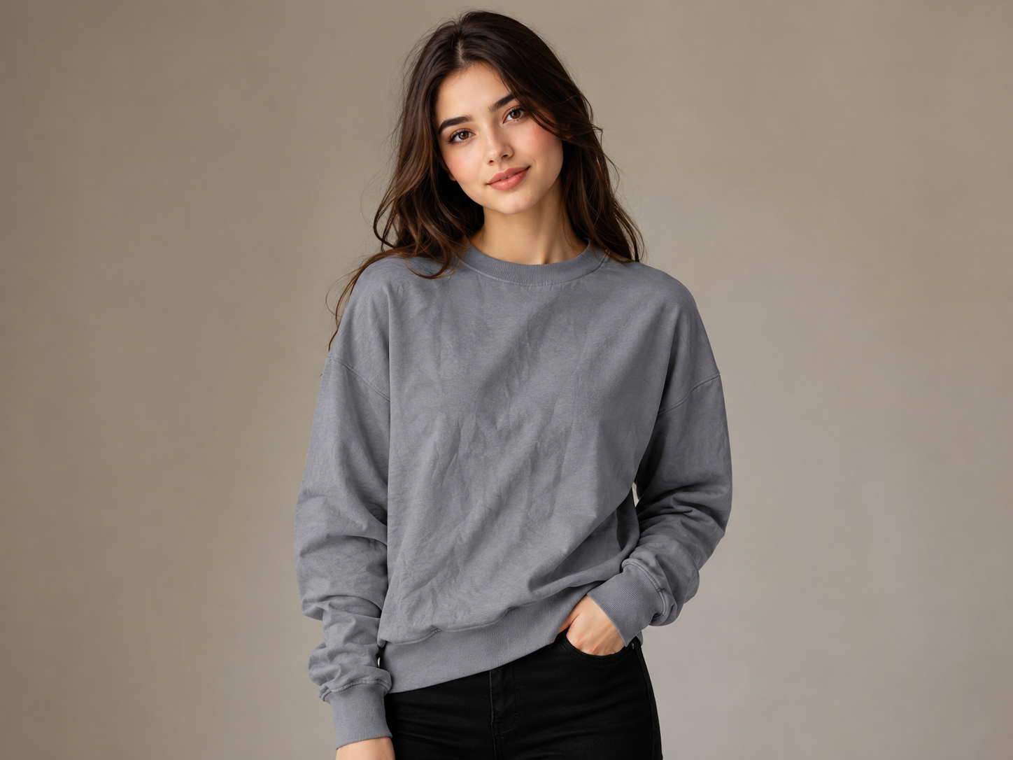  Divided grey crew neck sweatshirt for women in UK size M. Stylish long-sleeve casual jumper with ribbed cuffs and hem, perfect for everyday wear.