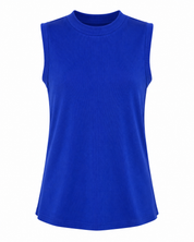 Shop Dorothy Perkins girls' royal blue ribbed sleeveless top in UK size 14 years. Stylish, versatile and perfect for casual everyday outfits and layering.