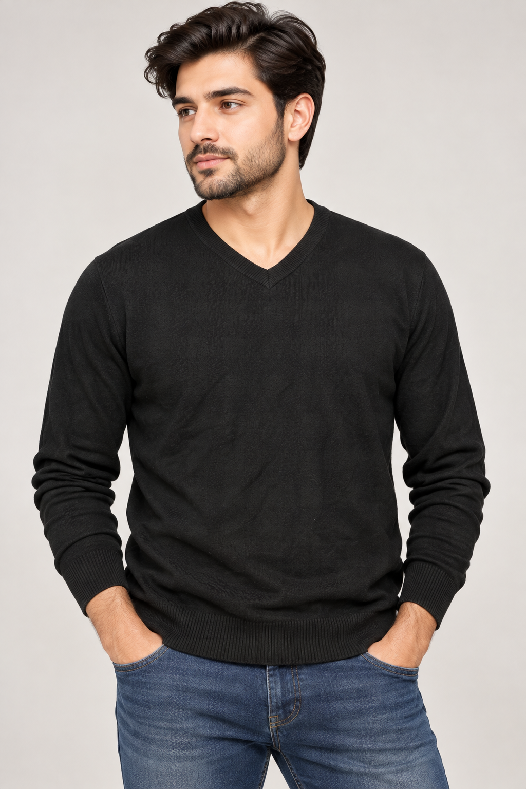  EASY Men's Black V-Neck Knitted Sweater in UK Size XL. Classic long-sleeve pullover for casual, office and winter wear at UK Customer Returns.