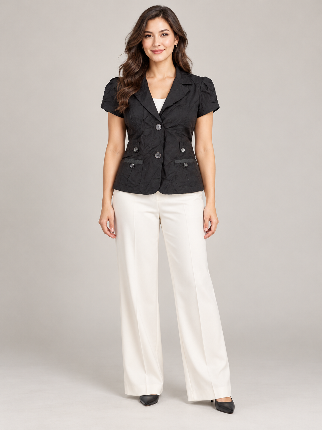   Et Vous women’s black fitted blazer in UK size 16, featuring short puff sleeves, notched lapels and button details for smart everyday styling.