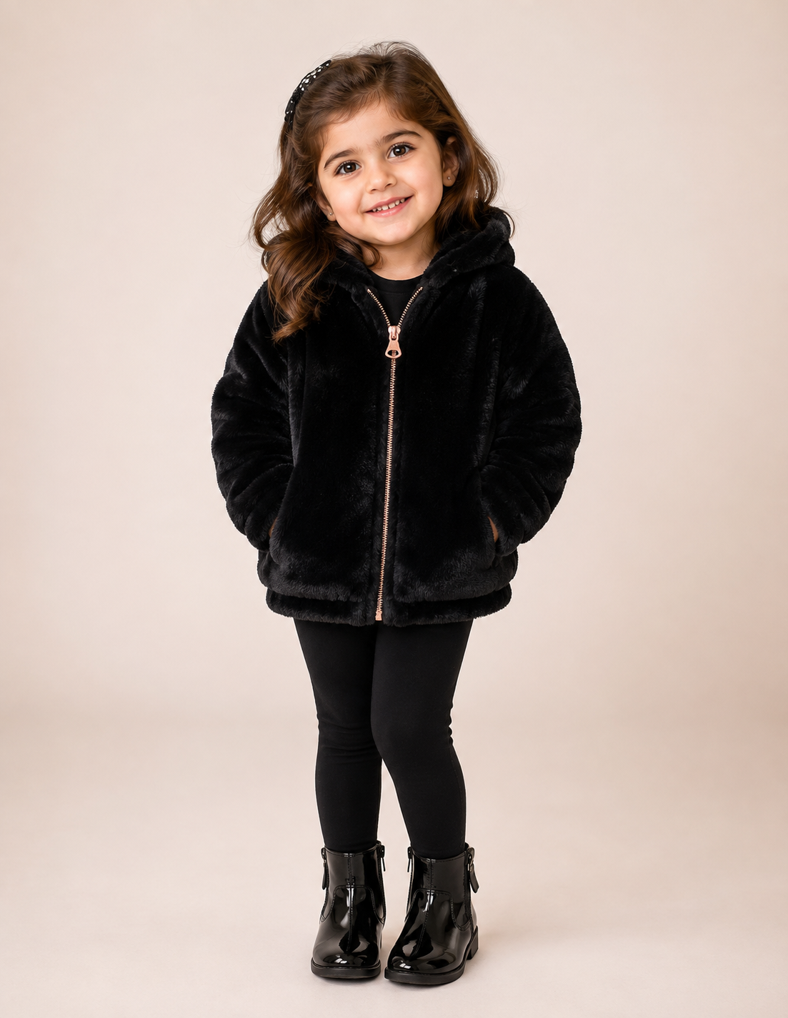  F&F Girls Black Faux Fur Hooded Jacket for ages 3–4 years. Soft, warm, and stylish with a full zip closure and cozy hood—perfect for autumn and winter wear.