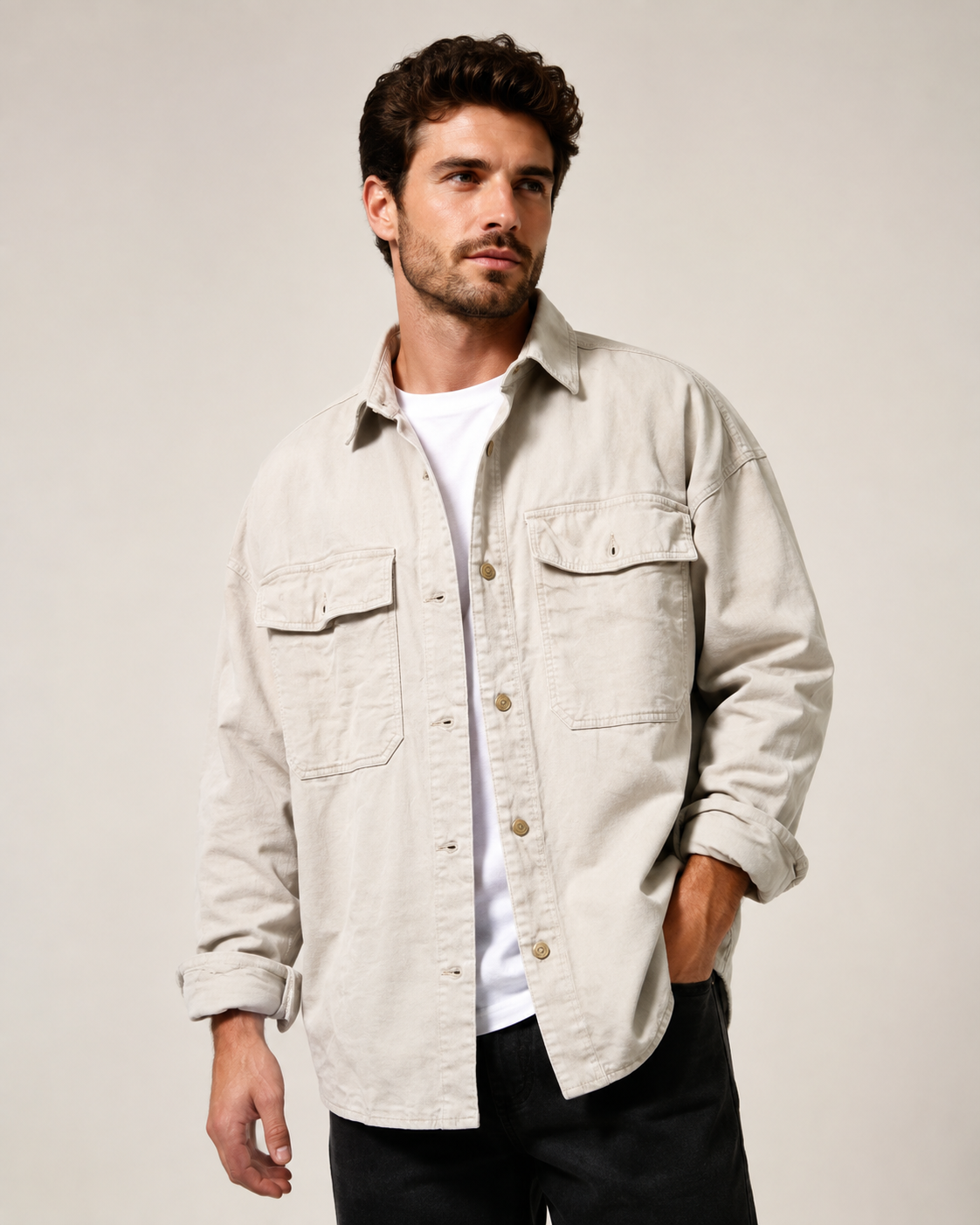  F&F men's beige utility shacket in UK size 16-18. Stylish long-sleeve button-front overshirt with practical chest pockets, perfect for casual layering.