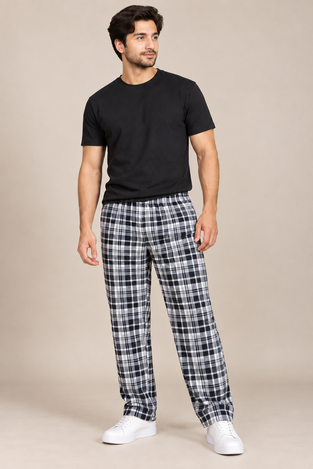 F&F men’s black, grey & white check lounge trousers in UK Size M, waist 34". Comfortable UK imported casual and nightwear bottoms.