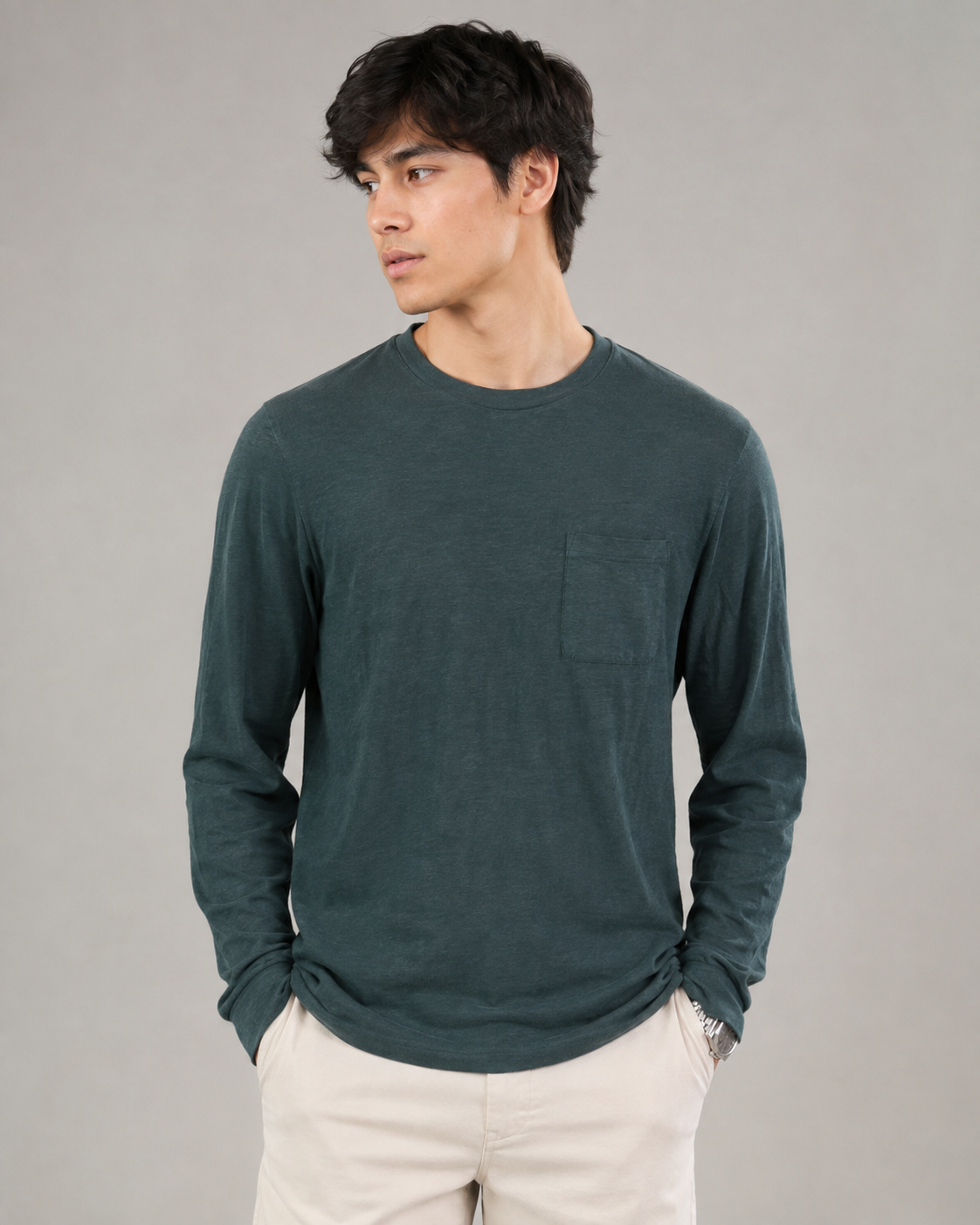  F&F men's dark teal long sleeve crewneck T-shirt with chest pocket, UK size L. Stylish, versatile and perfect for casual everyday outfits.