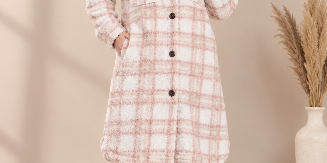 F&F Women's Pink & Cream Checked Teddy Coat in UK XL. Soft fluffy longline button-up coat, chest 20", length 38". Stylish winter layering.