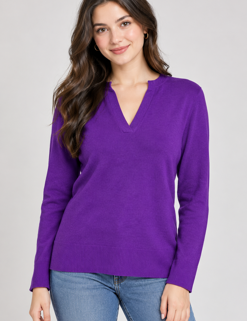  this H&M women’s purple V-neck knit sweater in UK size M. Stylish long-sleeve jumper with a comfortable fit, perfect for casual and everyday outfits.