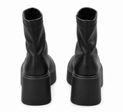  Leather Boots women’s black platform ankle boots in UK Size 40. Stylish chunky sole and block heel design, ideal for casual and party wear.