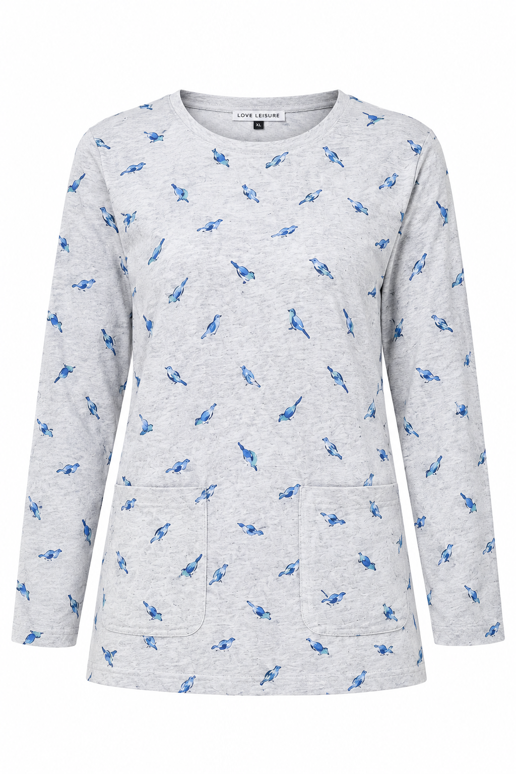 LOVE LEISURE women’s grey bird print top in UK XL. Long sleeves, relaxed fit and two practical front pockets. Perfect for casual everyday wear.