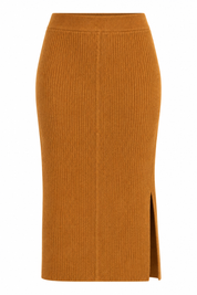  M&Co women’s caramel brown ribbed knit midi skirt in UK Size 14. Stylish high-waisted design with side slit, ideal for autumn and winter wear.