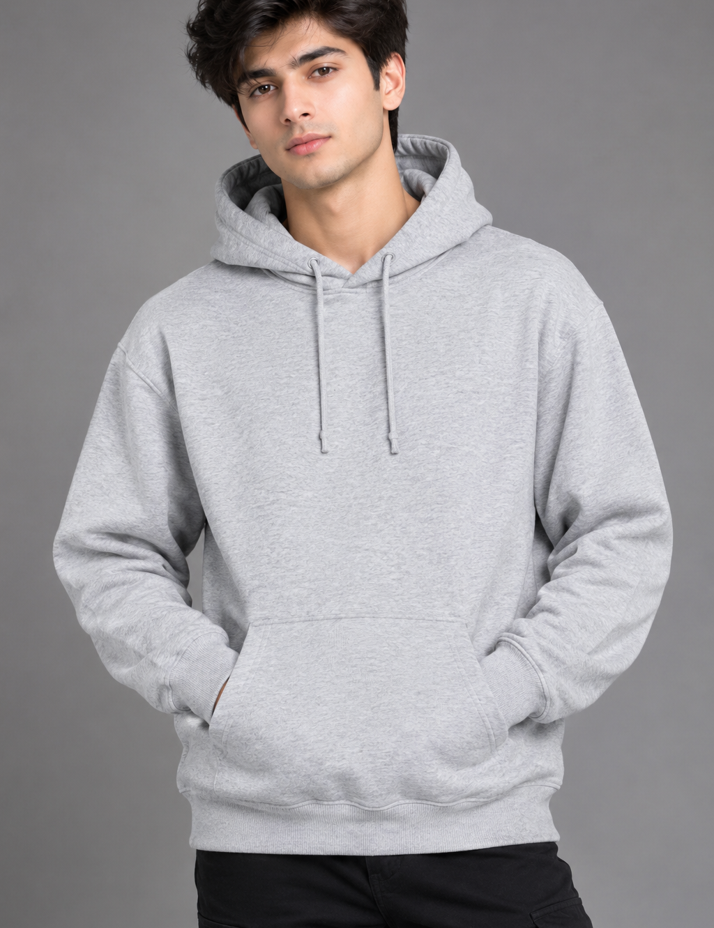 M&S Men’s Light Grey Pullover Hoodie in UK Size M. Classic casual design with hood, drawstrings, kangaroo pocket and ribbed cuffs. ★★★★☆