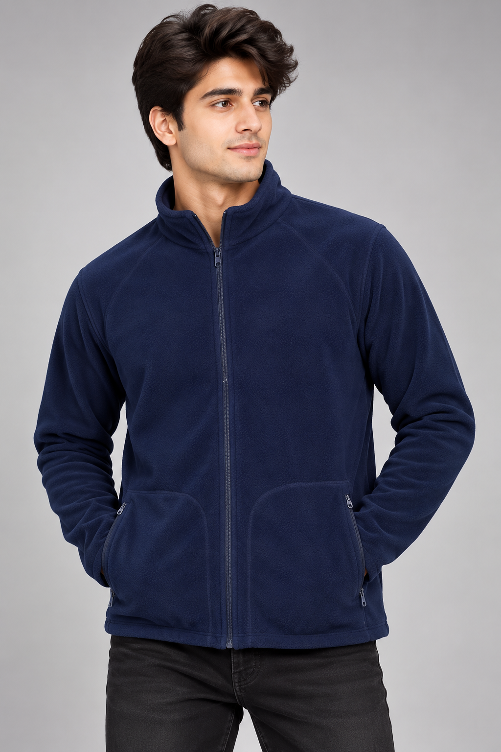  M&S men’s navy blue full-zip fleece jacket in UK Size XL. Warm, comfortable and versatile with a high collar and practical zipped pockets.