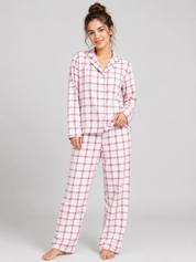  M&S women’s cream and pink checked pyjama set in UK size L. Long-sleeve button top with matching full-length trousers, ideal for sleepwear and lounging.