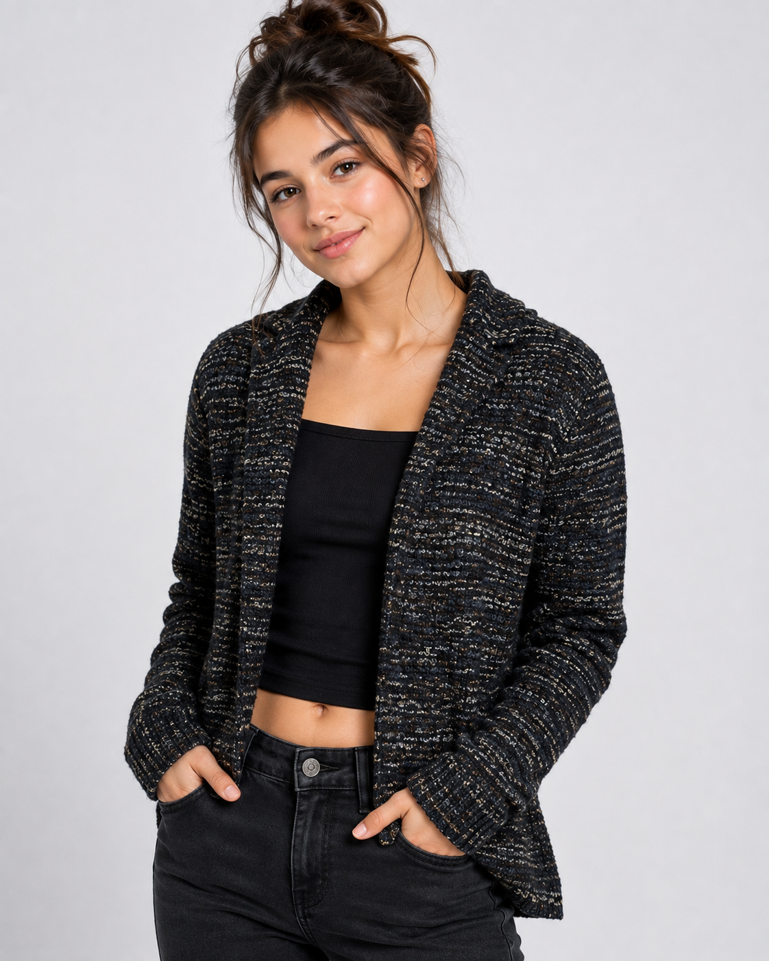  M&S Women's Textured Open Front Knit Cardigan. Soft marled knit, long sleeves, and stylish open-front design. Comfortable, versatile, and perfect for layering. Pre-loved in good condition.