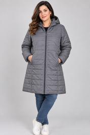  Mountain Warehouse women’s grey hooded quilted puffer coat, UK size 12. Warm padded design with hood, full zip and practical pockets. ⭐ 4/5 rated.