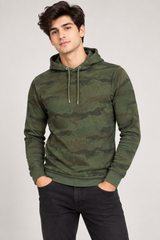 New Life Men Green Camo Pullover Hoodie