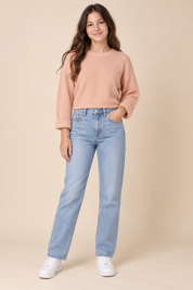   New Look girls peach cropped knit jumper in UK size 14–15 years. Soft textured knit, crew neck and stylish relaxed fit—ideal for everyday layering.