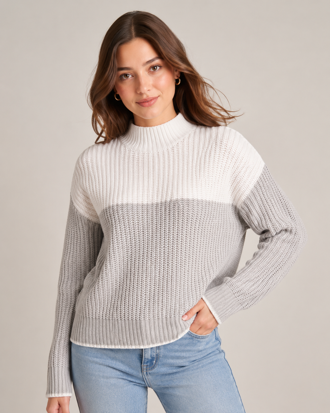  New Look women’s white and grey chunky knit sweater, featuring a stylish mock neck, textured knit and comfortable relaxed fit. Perfect for casual winter outfits.