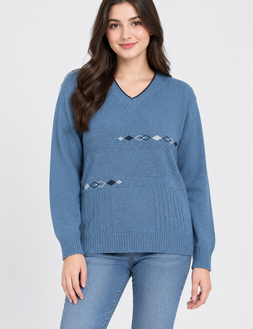  NORTHWOOD women’s blue V-neck knit jumper in UK Size M. Features diamond detailing, long sleeves and a classic design for stylish everyday wear.

