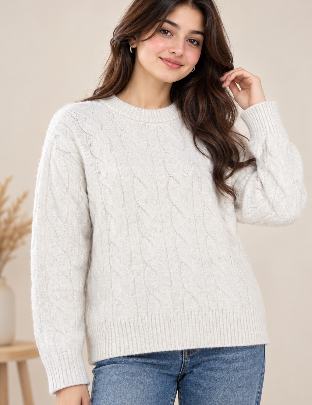 PAPAYA women’s cream cable knit jumper in UK Size S. Cozy long-sleeve crew neck sweater with classic textured knit, perfect for winter styling.