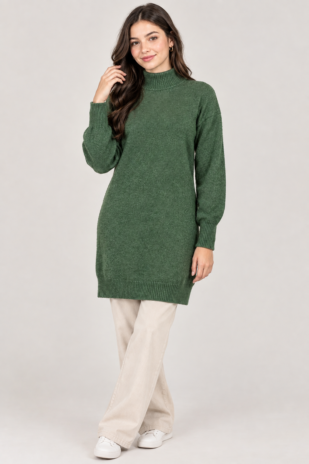  PAPAYA women’s olive green knitted turtleneck sweater dress in UK Size L. A cosy, stylish and versatile long-sleeve design perfect for everyday autumn and winter outfits.