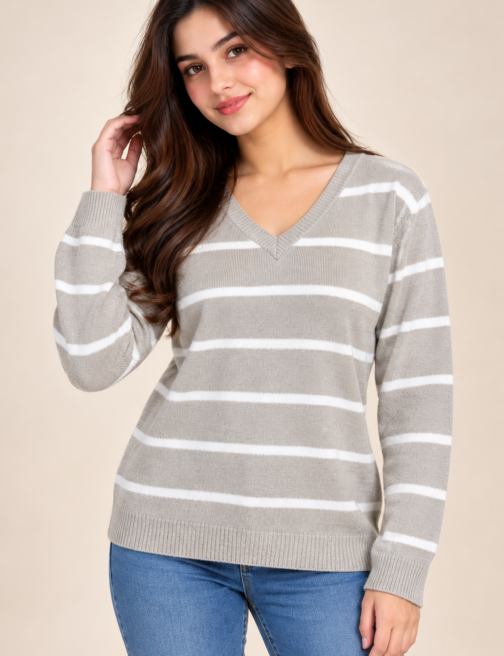 this PAPAYA women’s V-neck striped knit jumper in UK Size S, featuring a grey and white design, long sleeves and a stylish shorter-cut fit.