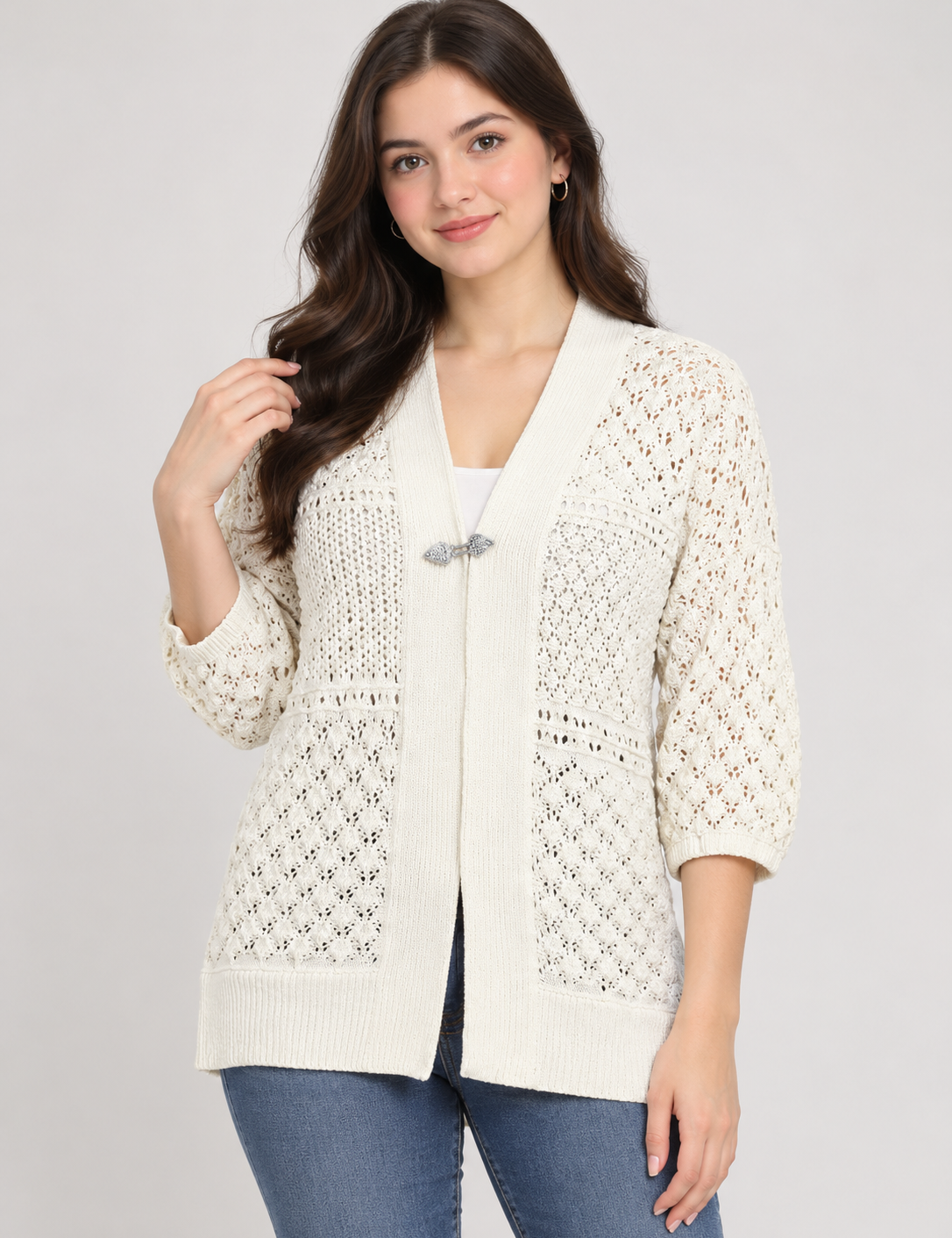  Peacocks ivory crochet knit cardigan in UK size M, featuring an elegant lace pattern, V-neck, three-quarter sleeves and stylish clasp fastening.