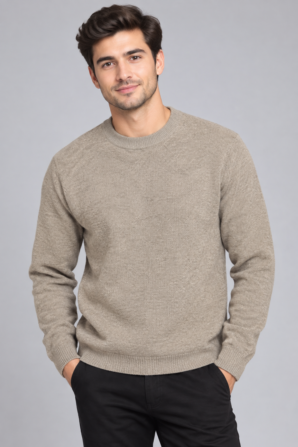  PRIMARK men's beige knit jumper in UK Size L. Classic crew neck, long sleeves and ribbed finish, perfect for casual and smart-casual outfits.