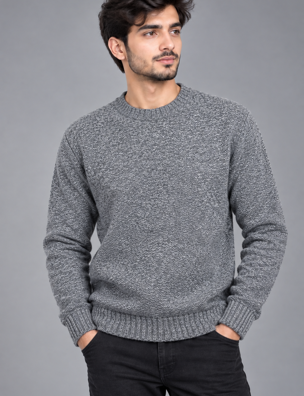 PRIMARK men’s grey knit crew neck jumper in UK size L. Classic long-sleeve design with ribbed cuffs and hem, ideal for casual everyday wear.