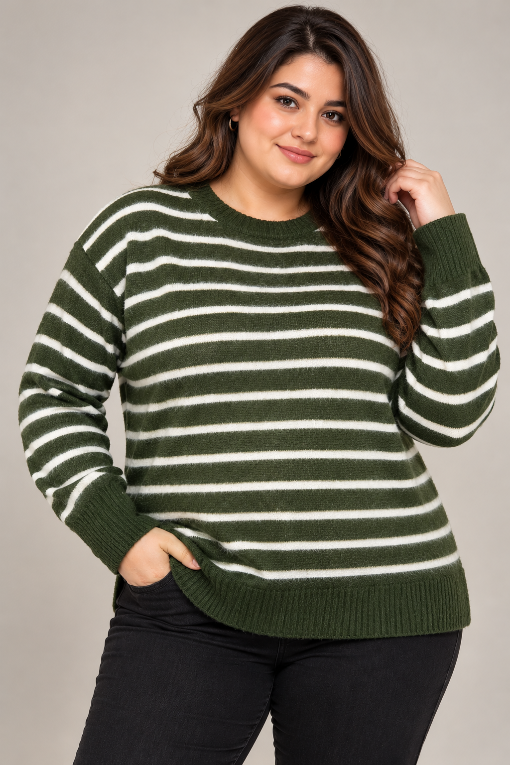 Primark Women's Olive Green & White Striped Knit Jumper in UK Size 4XL. Cozy textured knit, crew neck and relaxed plus-size winter style.