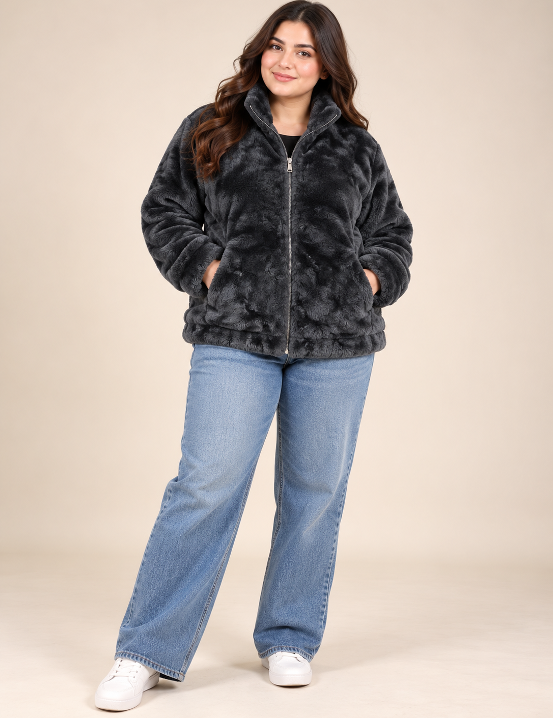 PRIMARK Women's Charcoal Grey Faux Fur Zip-Up Jacket in UK Size L. Soft plush texture, cosy raised collar and stylish winter design.