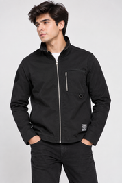 PULL&BEAR men’s black utility zip jacket in UK Size L. Stylish stand collar, zipped chest pocket and practical utility detailing for everyday wear.