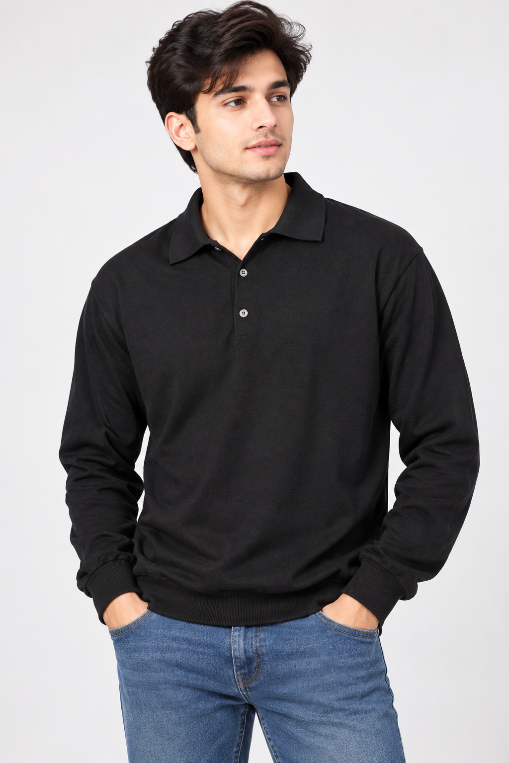REED Men’s Black Long Sleeve Polo Sweatshirt in UK Size L. Classic polo collar, button detail and versatile smart-casual styling for everyday wear.
