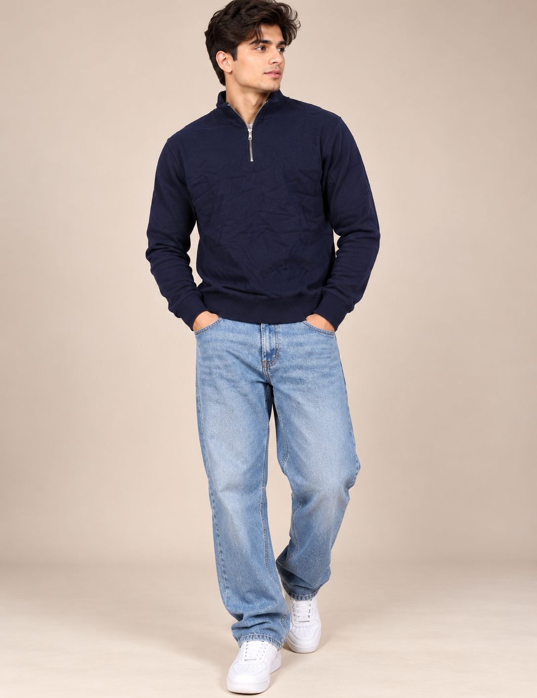 RESERVED LABELS Men's Navy Blue Quarter Zip Sweatshirt in UK Size M. Chest 20", length 23". Stylish casual pullover for everyday wear.