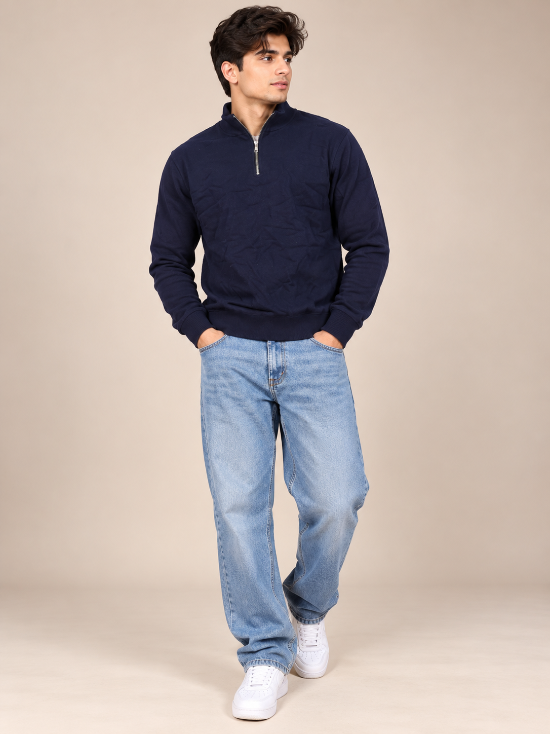 RESERVED LABELS Men's Navy Blue Quarter Zip Sweatshirt in UK Size M. Chest 20", length 23". Stylish casual pullover for everyday wear.