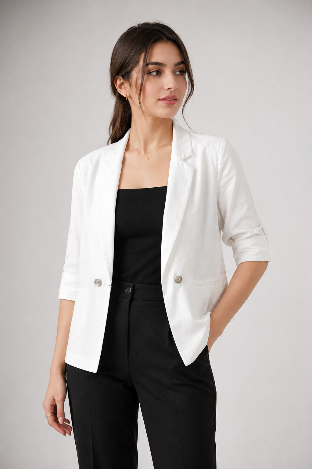 RIVER ISLAND women’s white tailored blazer in UK size 12. Elegant formal design with notch lapels, two-button fastening and versatile styling.
