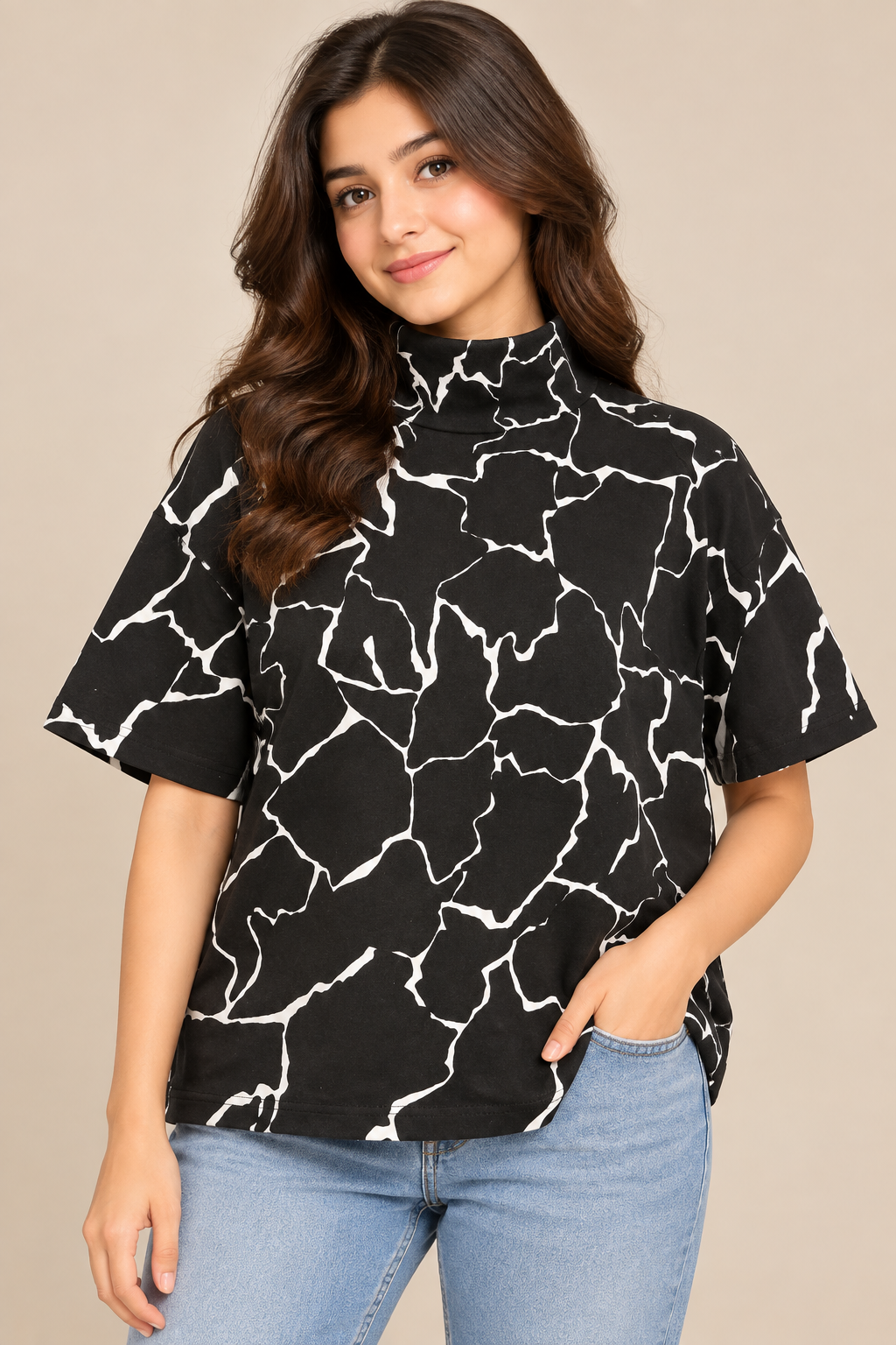 TU WOMAN black & white abstract print high neck top in UK Size M. Stylish short sleeves, relaxed fit and bold monochrome design for everyday wear.
