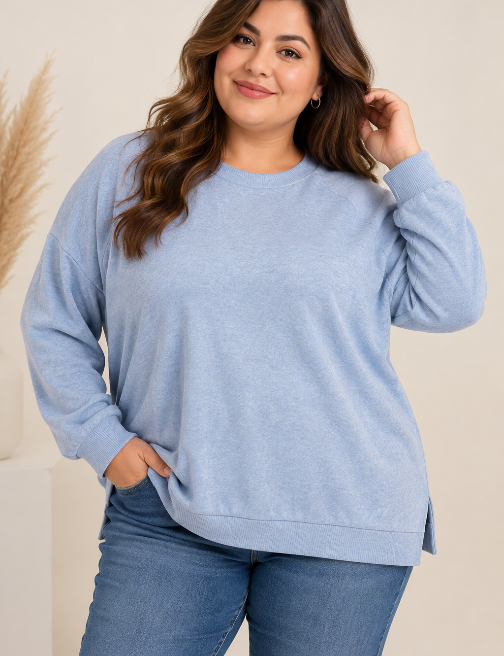  TU women’s light blue oversized sweatshirt in UK Size 3XL. Comfortable plus-size crew neck pullover with a relaxed fit for everyday casual wear.