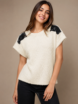 Women's Cream Bouclé Textured Short Sleeve Knit Top