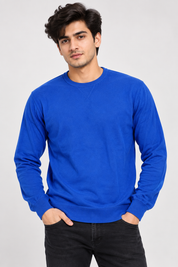ZARA Men’s Royal Blue Crew Neck Sweater in UK Size M. A stylish long-sleeve jumper with a classic crew neck, perfect for casual wear and layering.