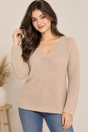 ZARAKNIT women’s beige V-neck chunky knit sweater in UK Size M. A stylish long-sleeve neutral jumper ideal for casual autumn and winter outfits.